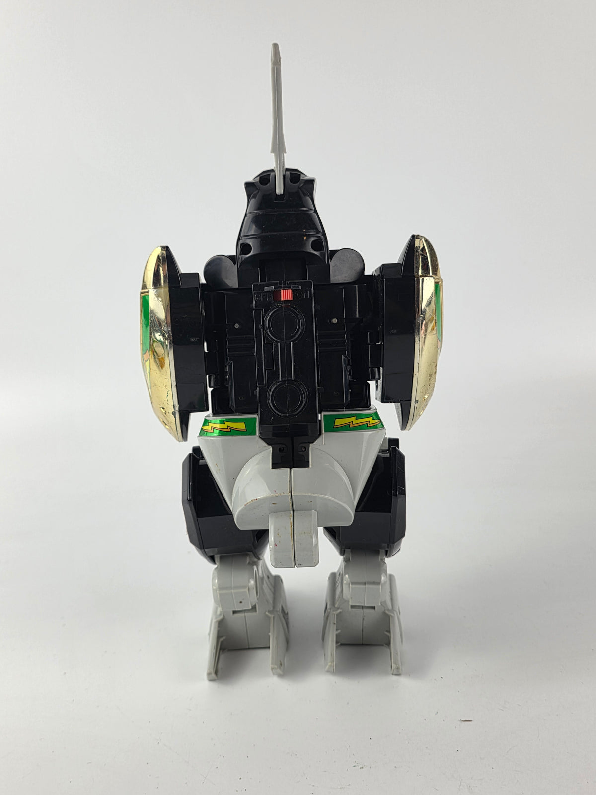 Mighty Morphin Power Rangers Legacy Dragonzord Bandai