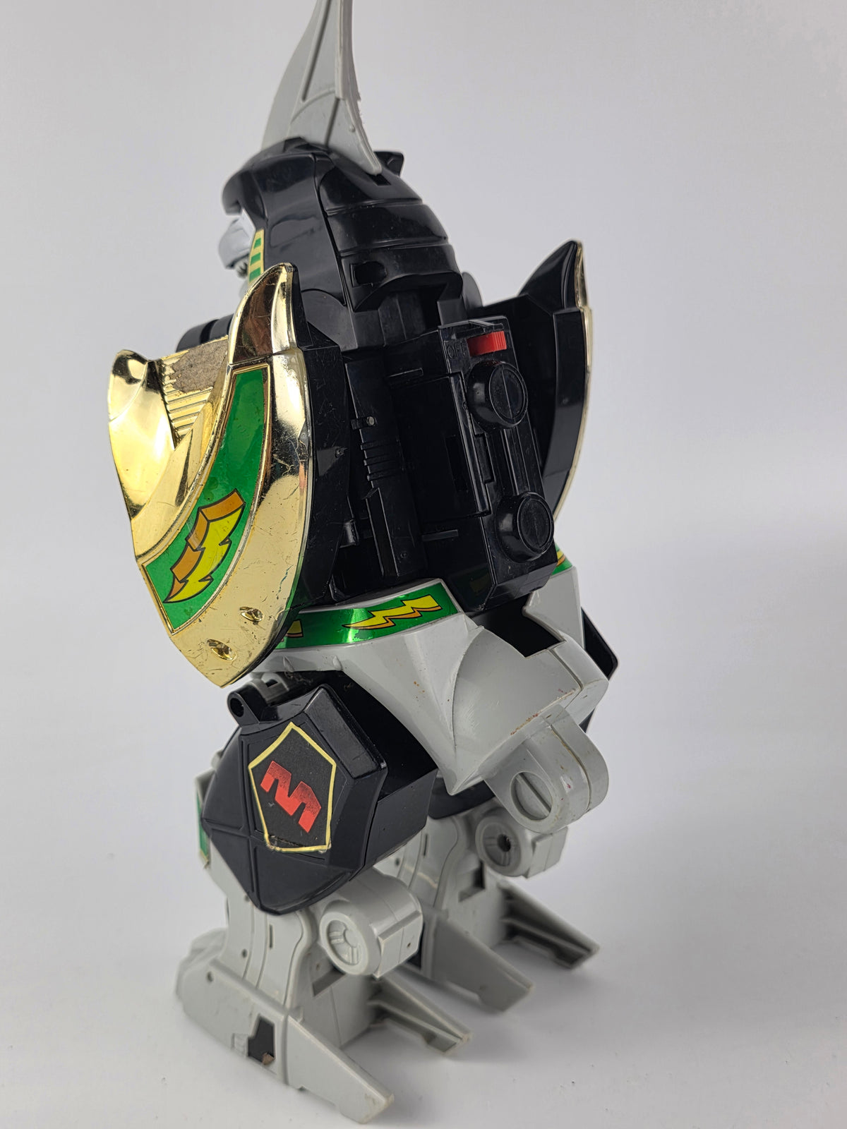 Mighty Morphin Power Rangers Legacy Dragonzord Bandai