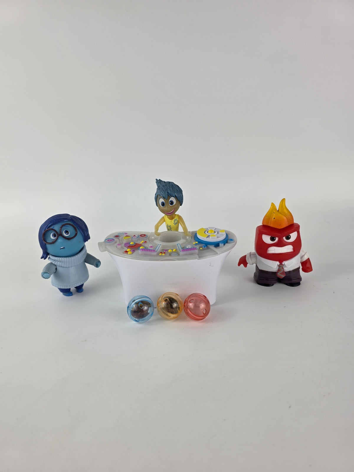 Disney Pixar Inside Out Toy - Electronic Console Playset With Action Figures