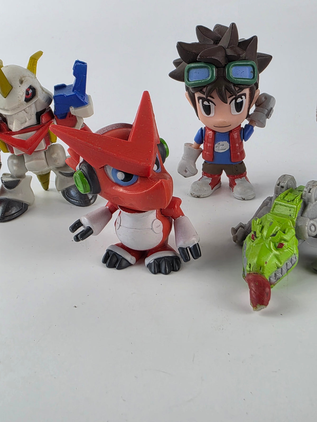 Digimon Action pvc 2" Figure set
