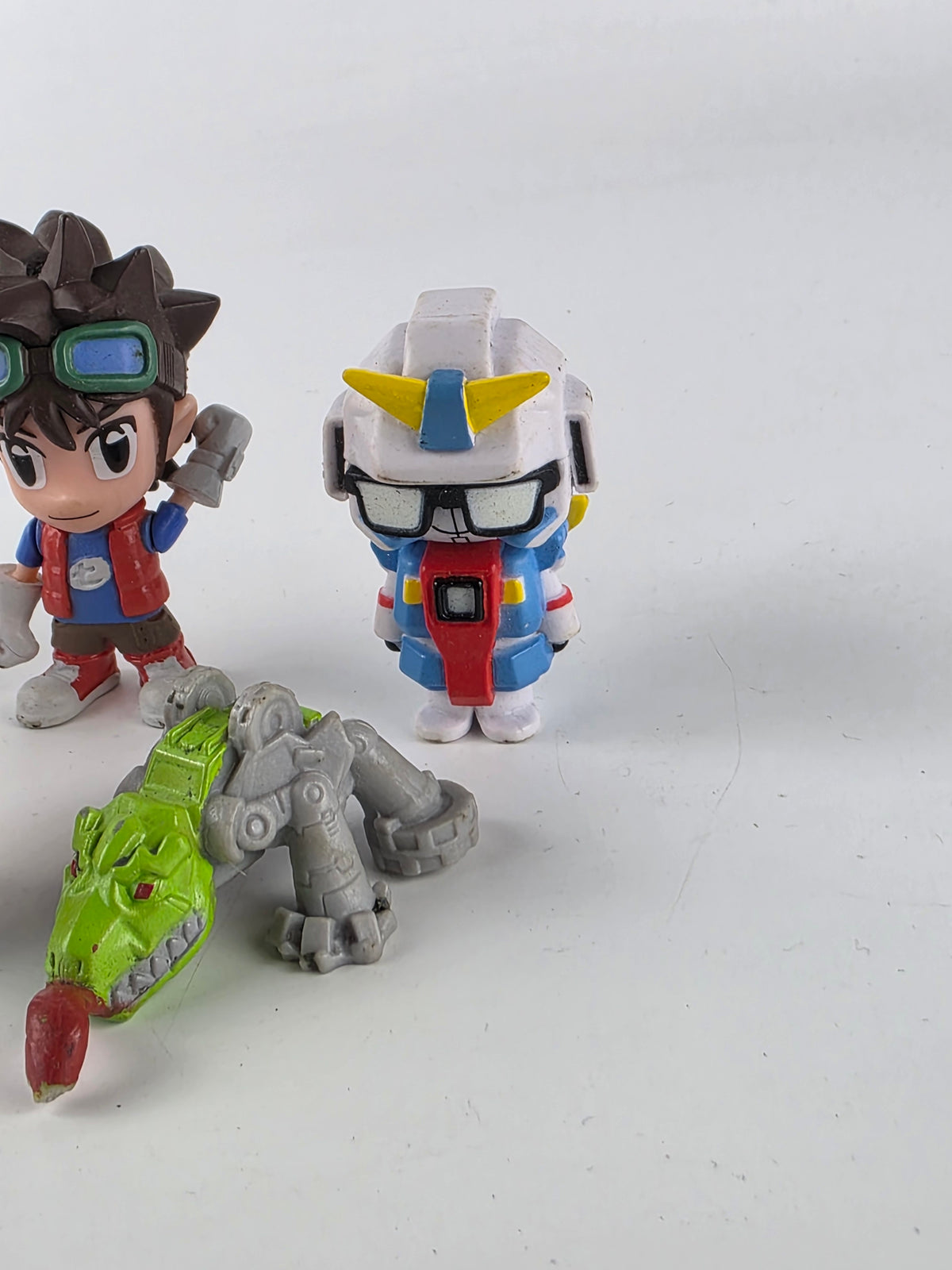 Digimon Action pvc 2" Figure set